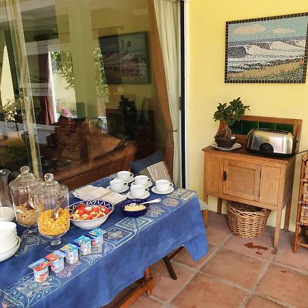 On Pinewood Guest House Cape Town Luaran gambar