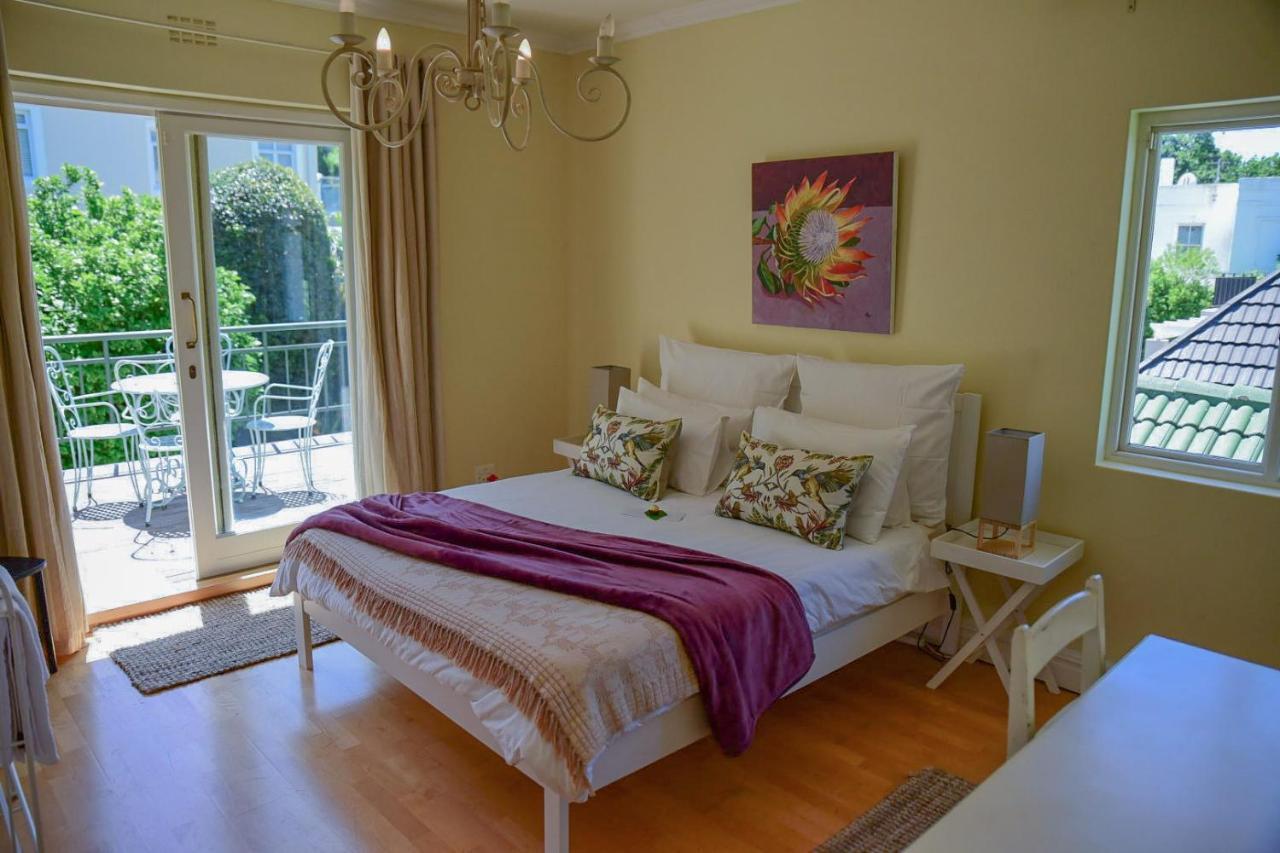 On Pinewood Guest House Cape Town Luaran gambar
