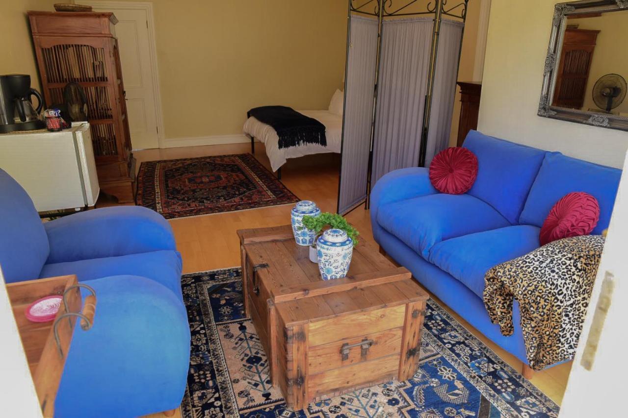 On Pinewood Guest House Cape Town Luaran gambar